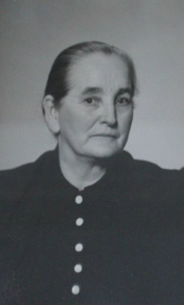 Fil:Olga Rølla.png